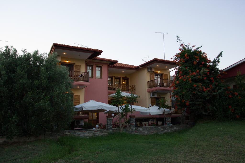 Hotel Ismini Ammouliani Exterior foto